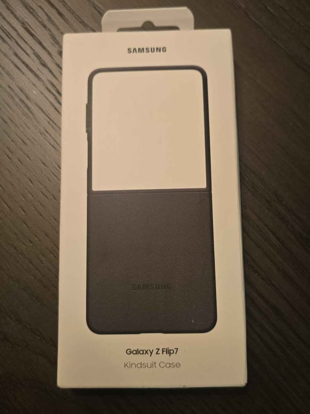 Samsung Kindsuit Case — White Packaging